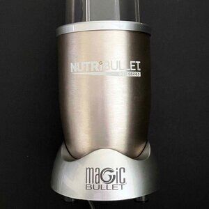 NutriBullet Magic Bullet 900 Series Blender - NB-201 - Tested & Works Amazing